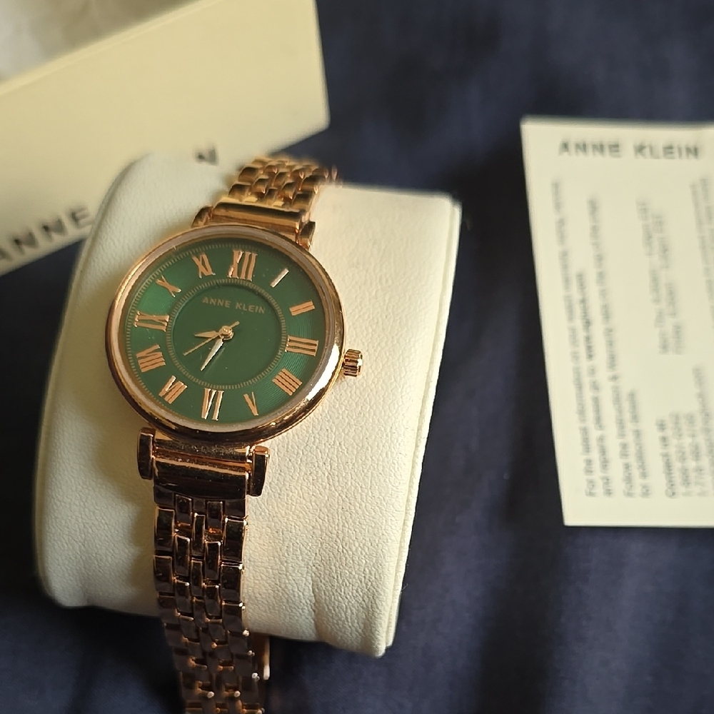 Anne Klein Gold and Green Watch. Good Condition, Never Worn.